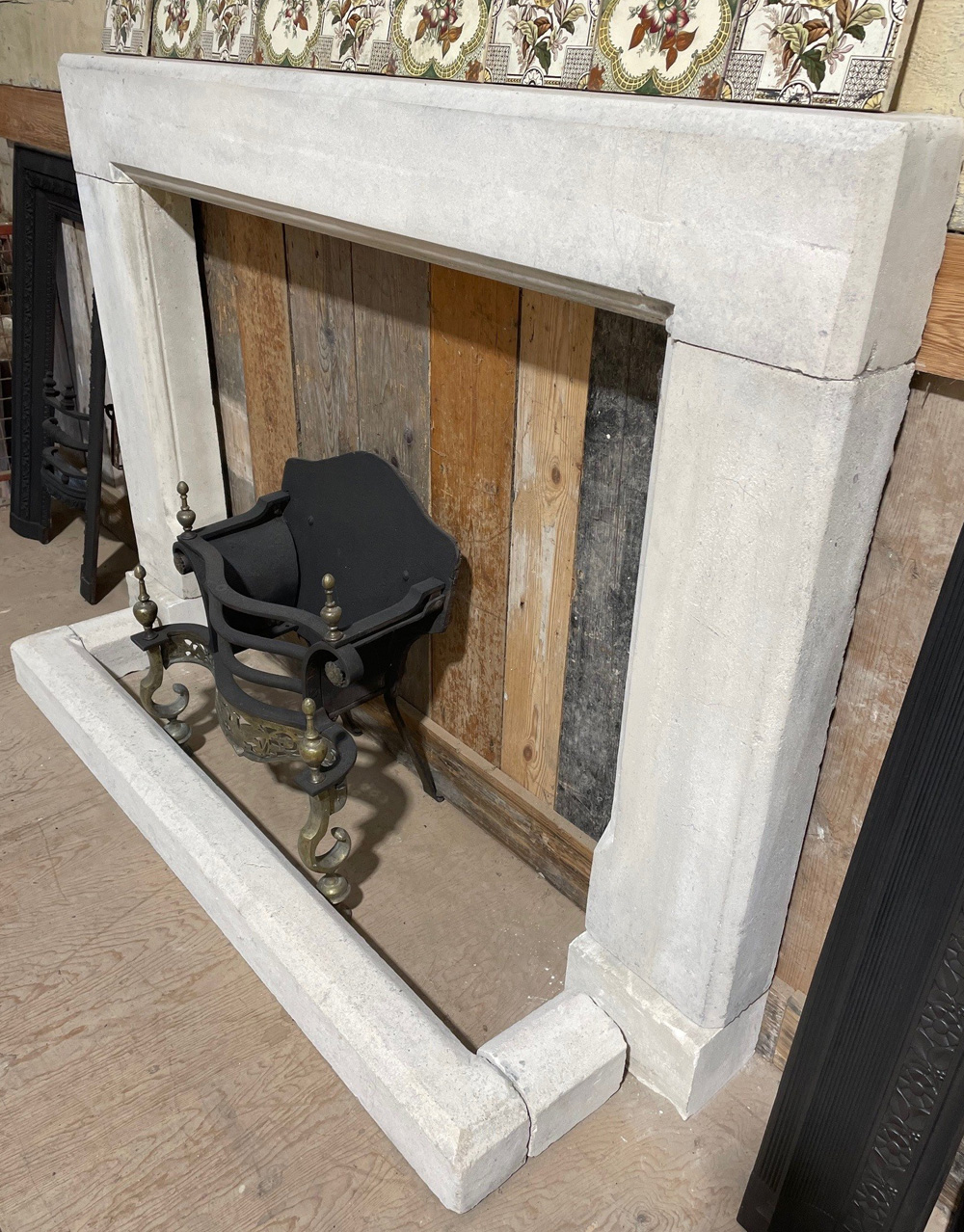 4 109 | Wide Limestone Fire Surround