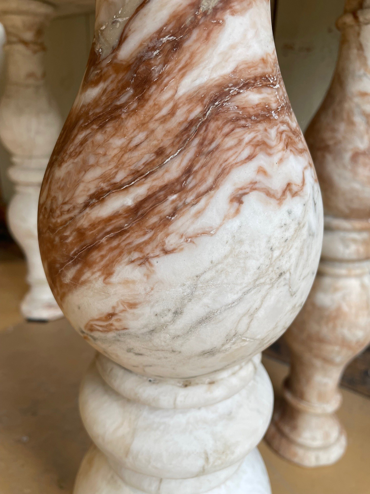 9 6 | Marble Table