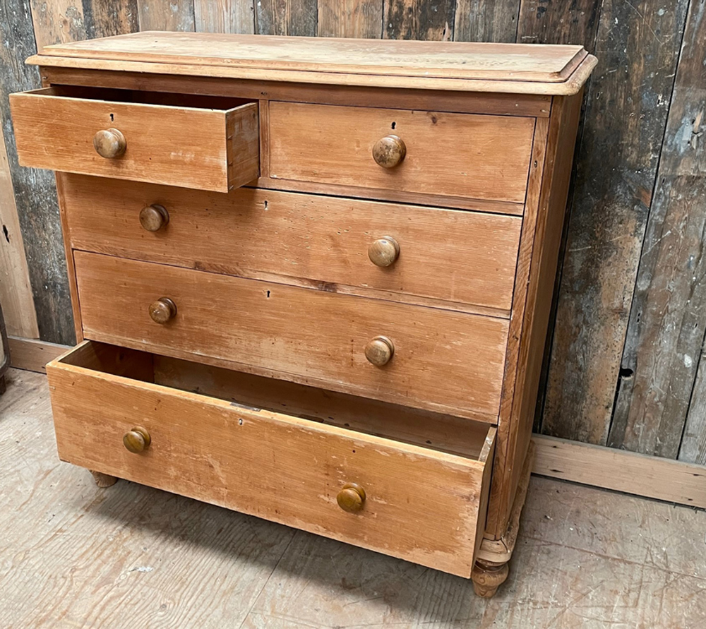 Chest of Drawers 1 | Chest of Drawers