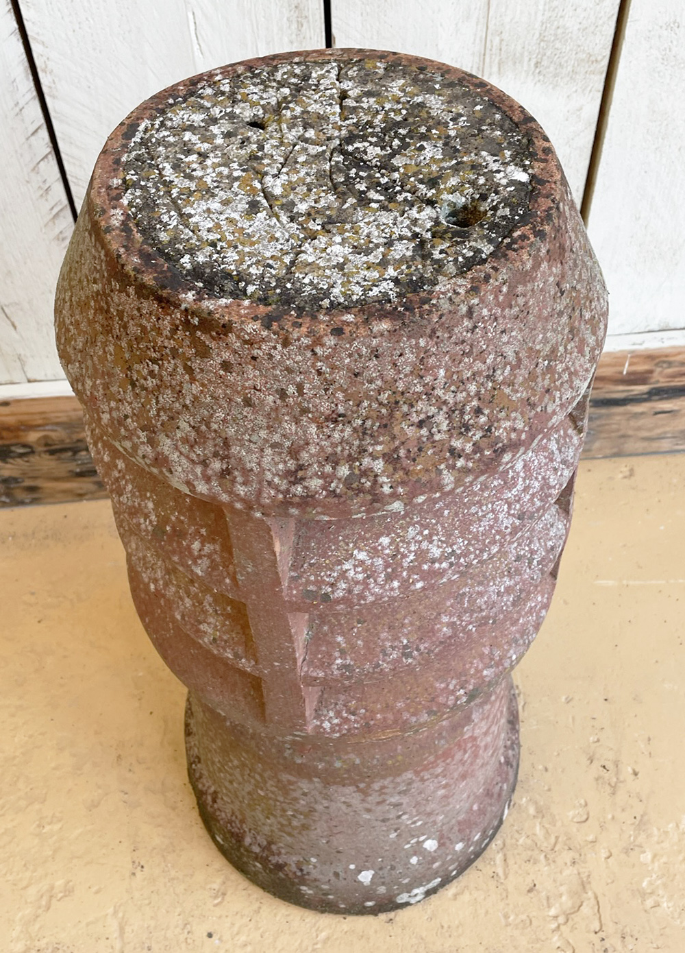 Conc cap top | Decorative Chimney Pot with Vents