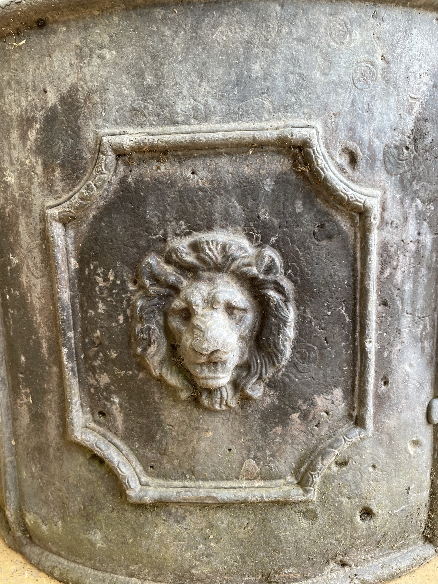 IMG 2409 | Lead Planter with Lions Head Panel